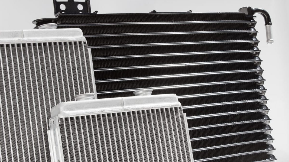 aluminum radiator high mileage, aluminum radiator pros cons, aluminum vs plastic radiator, best radiator material, car radiator materials, plastic radiator, plastic radiator lifespan, radiator buying guide, radiator comparison Aluminum Vs Plastic Radiator: Which Is Best?https://motoradvises.com/aluminum-vs-plastic-radiator/